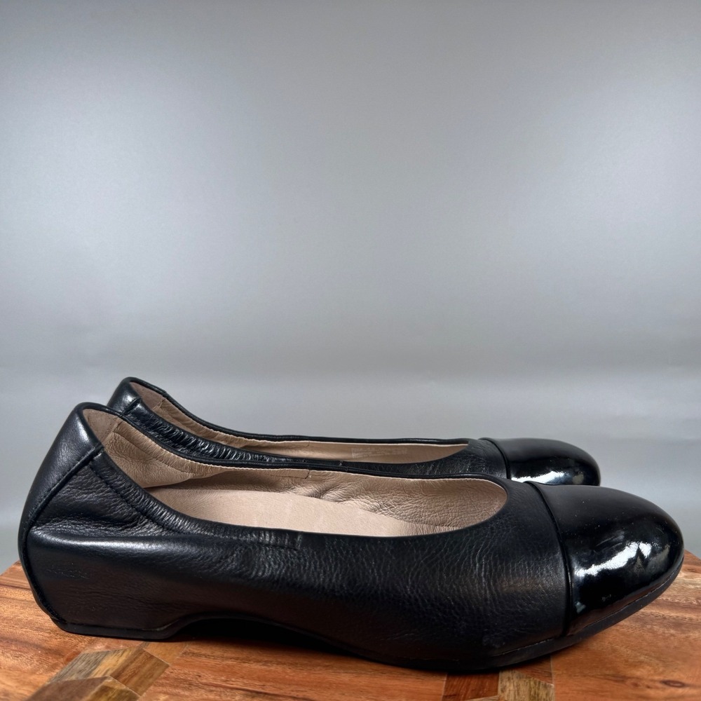 Dansko Black Leather Cap Toe Ballet Flats Women's Size 42 EU 11.5-12 US